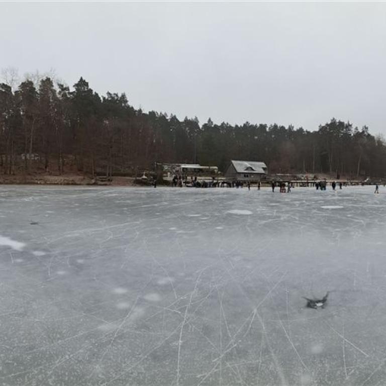 amRotenSee_22